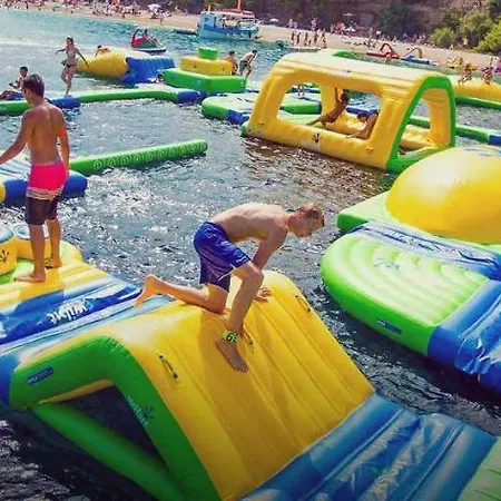 Alojamento de Acomodação e Pequeno-almoço Capirro Con Piscina