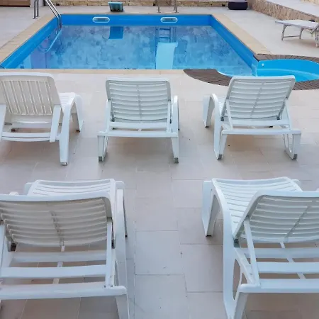 Capirro Con Piscina Alojamento de Acomodação e Pequeno-almoço